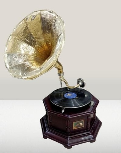 Antique gramophone fully - antique,