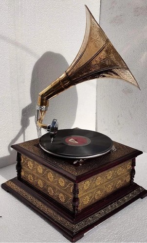 Antique gramophone fully - gramophone,,