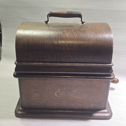 Edison standard model - edison, b