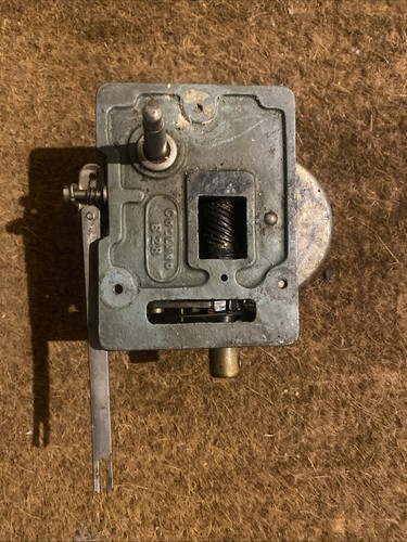 Antique gramophone motor - gramophone,