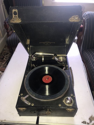 Columbia wind gramophone - columbia,