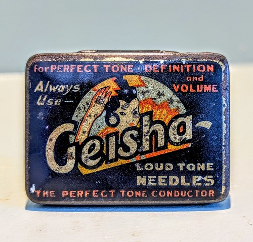 Vintage rare geisha gramophone - vintage,